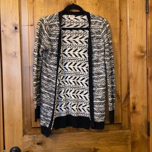 3/$15 Mossimo long tribal cardigan
